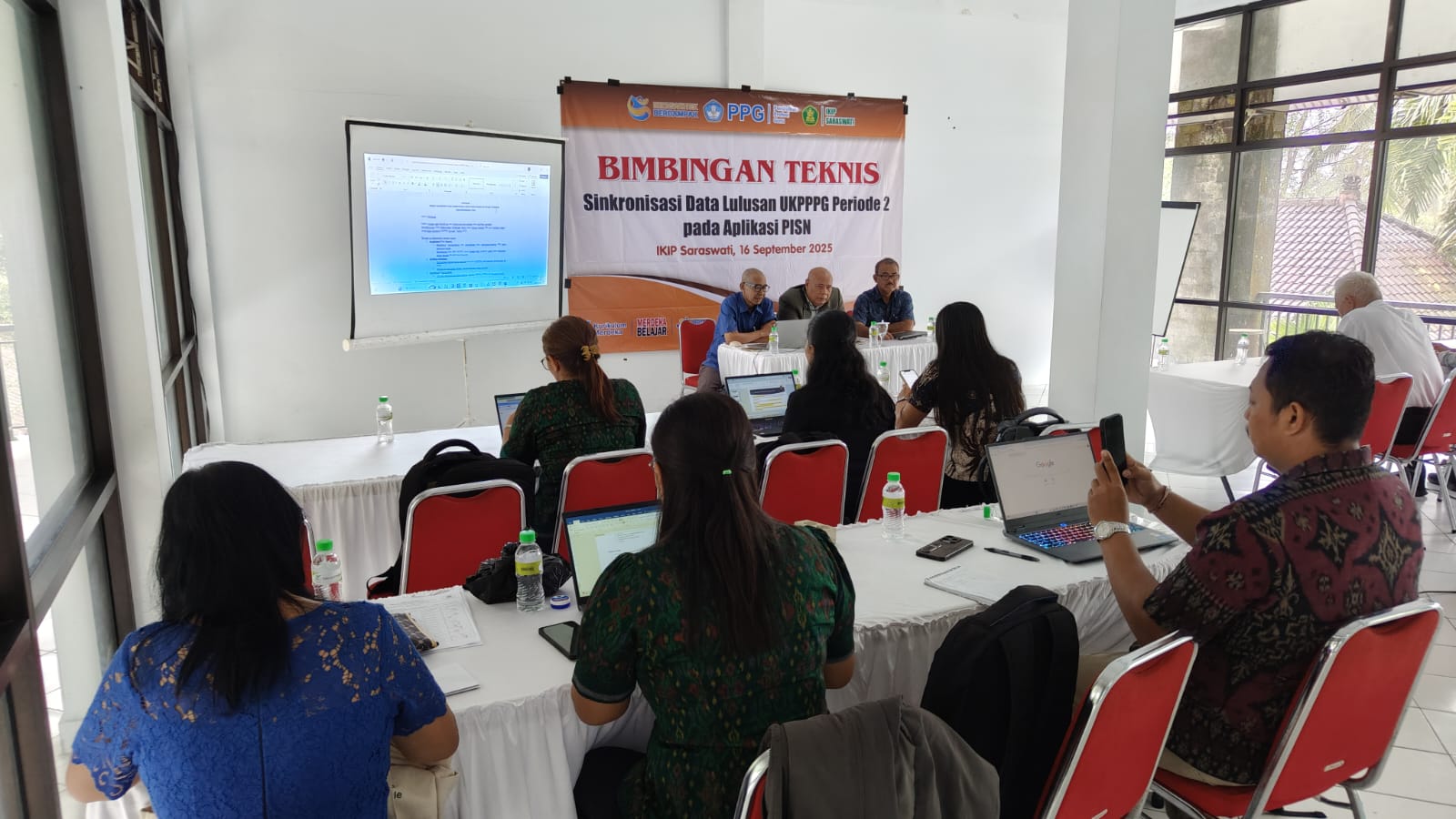 Gambar Bimtek sinkronisasi data 4